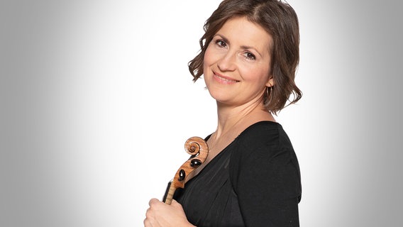 Ljudmila Minnibaeva, 1. Geigerin des NDR Elbphilharmonie Orchesters © NDR, Julia Knop Foto: Julia Knop