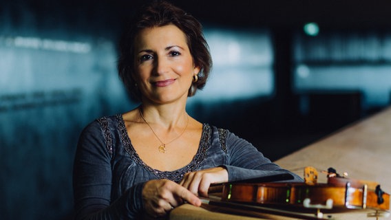 Ljudmila Minnibaevam, Violinistin des NDR Elbphilharmonie Orchesters © NDR, Jewgeni Roppel Foto: Jewgeni Roppel