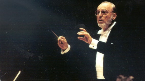 Dirigent Michael Gielen im Konzert © Ludwig Schirmer Foto: Ludwig Schirmer