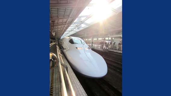 Der japanische Hochgeschwindikeitszug Shinkansen © NDR Sinfonieorchester 