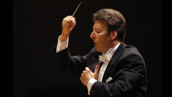 Komponist und Dirigent Peter Ruzicka © Peter Ruzicka 