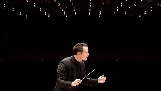 Dirigent Case Scaglione im Porträt © Sonja Werner Foto: Sonja Werner