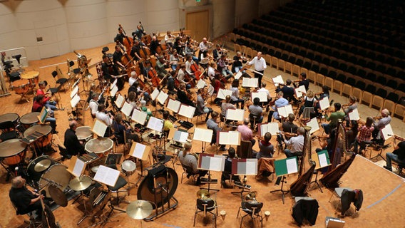 Impressionen von der Tournee mit Arabella Steinbacher, hier aus Dortmund. © NDR Sinfonieorchester 