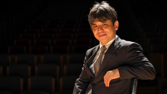 Komponist Toshio Hosokawa im Porträt © KazIshikawa Foto: KazIshikawa