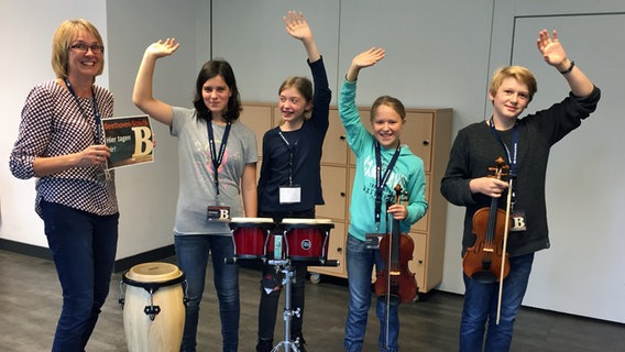 Die Beethoven-Scouts beim Response-Projekt mit Constanze Betzl © NDR / Bettina Pohl Foto: Bettina Pohl