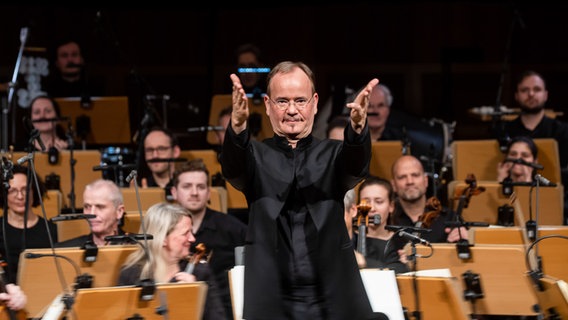 "Das Wunder von Bern" im Freistil-Konzert der NDR Radiophilharmonie live to Projection © NDR Foto: Helge Krückeberg