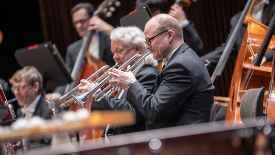 Brahms-Festival: Das Konzert der NDR Radiophilharmonie mit den Geschwistern Tetzlaff am 17. März 2023 © NDR Foto: Micha Neugebauer