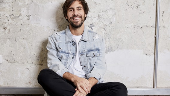 Max Giesinger © About You GmbH 