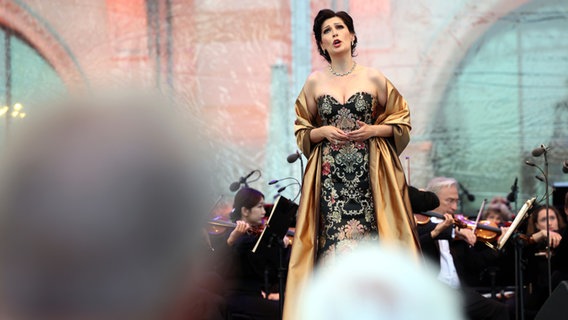 Adela Zaharia, Sopranistin beim Hannover Klassik Open Air 2022 © NDR Foto: Florian Arp