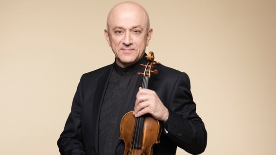 Vladimir Lazov, Violine © Jörg Kyas Foto: Jörg Kyas