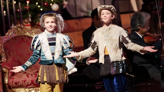 Das Orchesterhörspiel "Der Prinz und der Betteljunge" beim Weihnachtskonzert der NDR Radiophilhamonie © NDR / Micha Neugebauer Foto: Micha Neugebauer