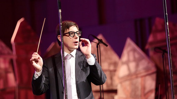 Das Orchesterhörspiel "Der Prinz und der Betteljunge" beim Weihnachtskonzert der NDR Radiophilhamonie © NDR / Micha Neugebauer Foto: Micha Neugebauer