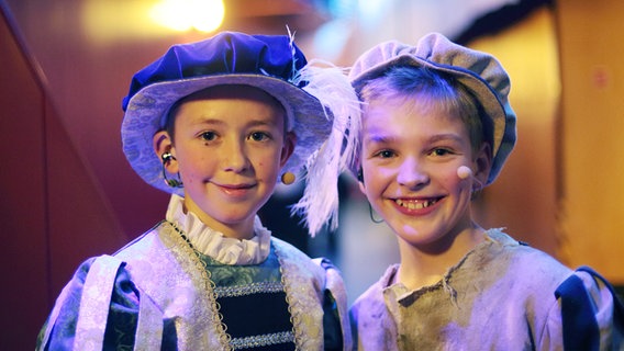 Das Orchesterhörspiel "Der Prinz und der Betteljunge" beim Weihnachtskonzert der NDR Radiophilhamonie © NDR / Micha Neugebauer Foto: Micha Neugebauer