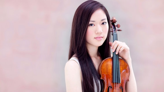 Die Geigerin Shion Minami © Internationaler Joseph Joachim Violinwettbewerb 