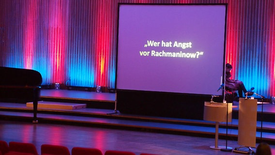 In der Spurensuche "Ready for Rachmaninow?" © NDR Foto: Amrei Flechsig