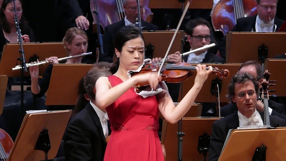 Eindrücke vom Eröffnungskonzert des Internationalen Joseph Joachim Violinwettbewerbs 2015 © NDR Radiophilharmonie Foto: Amrei Flechsig