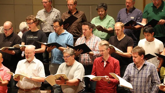 Proben zu "Der Freischütz" in der Hamburger Laeiszhalle. © NDR Foto: Kristien Daled