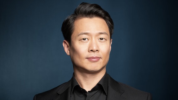 Isaak Lee, Tenor beim NDR Vokalensemble, im Porträt © NDR/Andreas Rehmann Foto: Andreas Rehmann