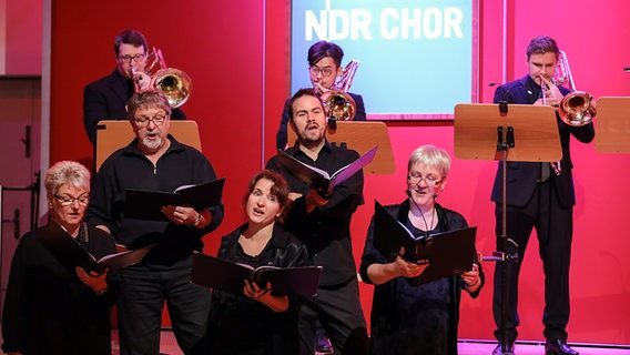 Szene aus dem Konzert statt Schule mit dem NDR Chor im Oktober 2016 © NDR Foto: Marcus Krüger