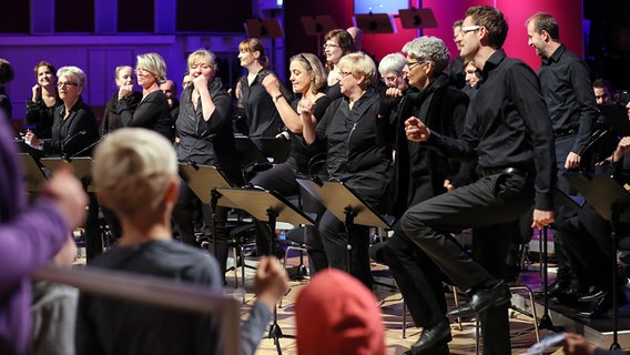 Szene aus dem Konzert statt Schule mit dem NDR Chor im Oktober 2016 © NDR Foto: Marcus Krüger