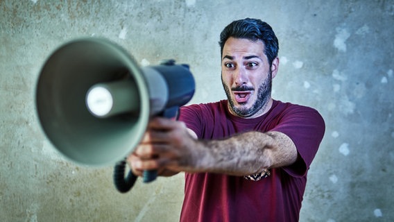 Beatboxer Daniel Mandolini im Porträt © Daniel Mandolini Foto: Lüder Lindau