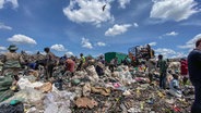 Eine der größten Müllkippen Afrikas.  
