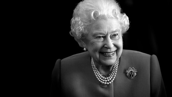 Porträt der Queen Elizabeth II © picture alliance / empics Foto: Chris Jackson