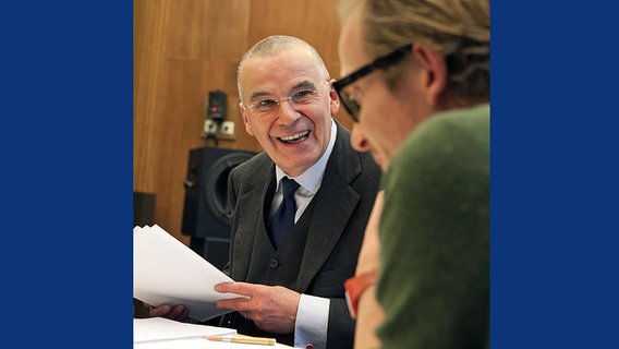 Norbert Schaeffer im Gespräch mit Jakob Diehl © NDR/Cordula Kropke Foto: Cordula Kropke