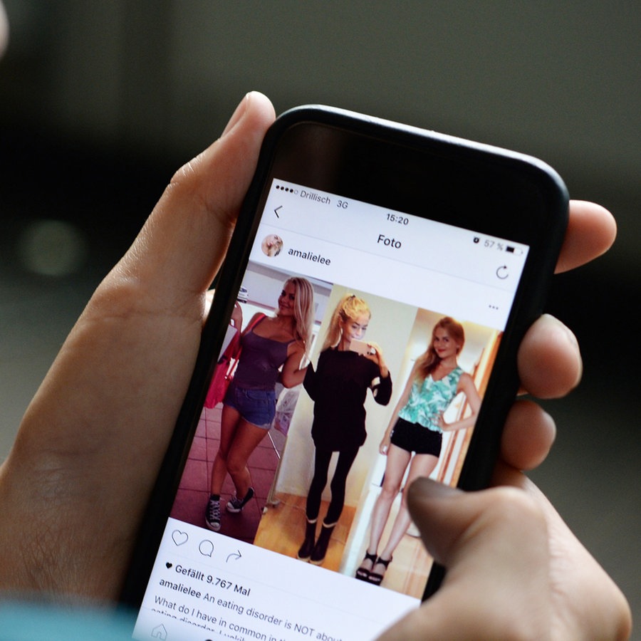 Instagram als Plattform für Frauen mit Essstörung © picture alliance Foto: Monika Skolimowska