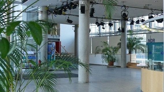 Das Foyer des Landesfunkhauses Mecklenburg-Vorpommern.  