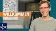 Dr. Johannes Wimmer im YouTube-Studio  