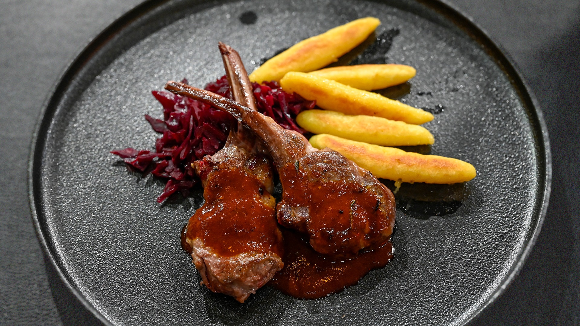 Lammkotelett Mit Djuwetsch Reis Wie Beim Griechen - Rezepte Suchen