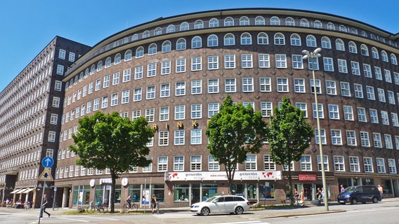 Teil der Fassade des Sprinkenhofs im Hamburger Kontorhausviertel © NDR Foto: Irene Altenmüller
