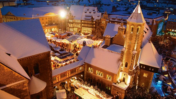 Der Braunschweiger Weihnachtsmarkt aus der Luft. © Braunschweig Stadtmarketing GmbH 