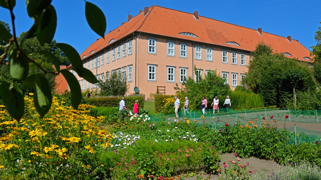Kloster Isenhagen Grunes Idyll In Der Sudheide Ndr De