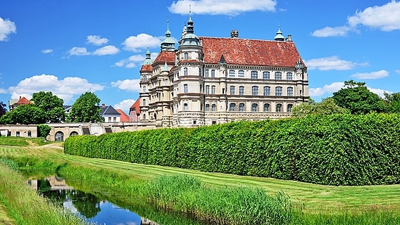 Das Schloss von Güstrow © imago images Foto: blickwinkel