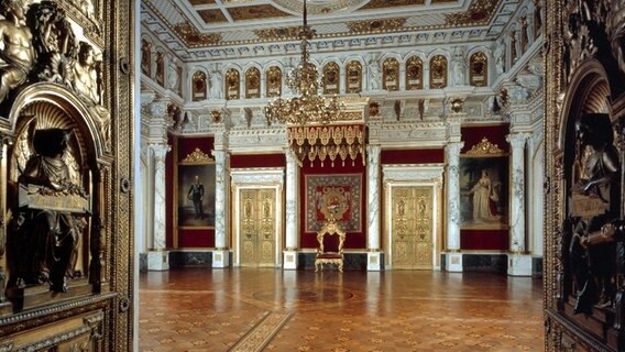 Thronsaal im Schweriner Schloss © Staatliches Museum Schwerin Foto: Lothar Steiner