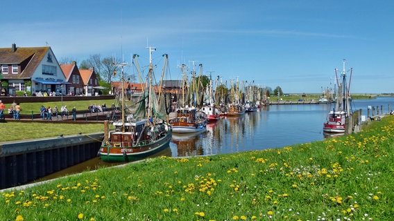 Blick auf den Kutterhafen in Greetsiel. © www.ostfriesland.travel 