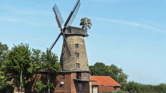 Pottmühle an der Westfälischen Mühlenstraße in Petershagen. © imago images/imagebroker/Barbara Boensch 