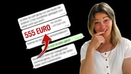 Reporterin guckt skeptisch. Zu sehen ist ein Chatverlauf, den man aber nicht lesen kann, nur 555 Euro sieht man in rot und groß geschrieben. © Redaktion 