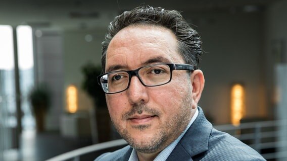 Der Personalchef des Software-Konzerns, Cawa Younosi. Der Personalchef des Software-Konzerns, Cawa Younosi.