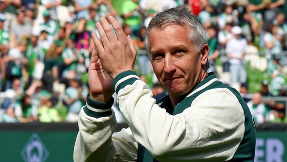 Frank Baumann bei seinem Abschied von Werder Bremen © picture alliance/dpa Foto: Carmen Jaspersen