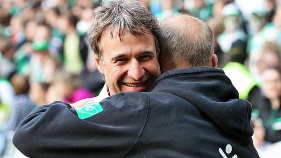 Marco Bode (l.) und Werder-Trainer Thomas Schaaf © picture-alliance/augenklick/firo Sportphoto Foto: firo Sportphoto