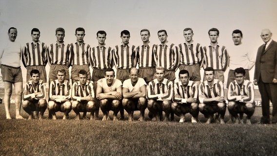 Das Bundesliga-Team von Eintracht Braunschweig 1963 © NDR 