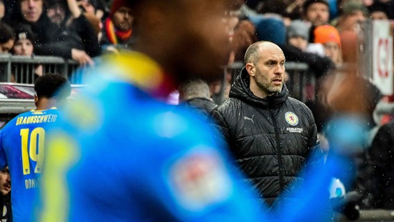 Trainer Daniel Scherning von Eintracht Braunschweig © IMAGO Foto: IMAGO/Oliver Ruhnke