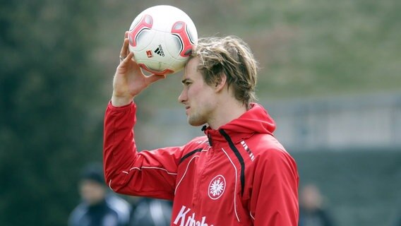 Martin Amedick (Eintracht) hat nach seinem Burn-Out wieder Fußball im Kopf © IMAGO / Schüler 
