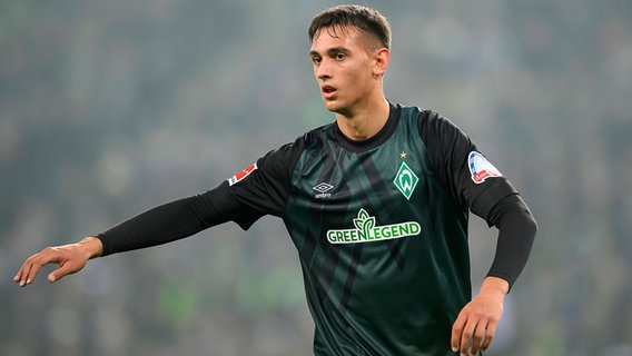 Verteidiger Fabio Chiarodia vom Fußball-Bundesligisten Werder Bremen © IMAGO / Sven Simon 