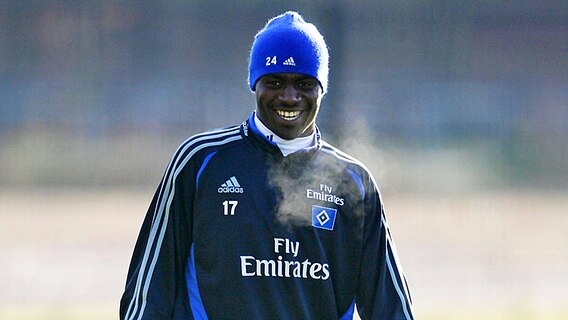Macauley Chrisantus beim Training des Hamburger SV (Archivfoto aus dem Jahr 2007) © imago/Oliver Hardt Foto: Oliver Hardt