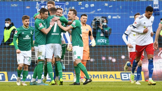 Jubel bei Werder Bremen im Derby beim HSV © imago images 