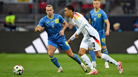Der deutsche Nationalspieler Jamal Musiala gegen die Ukraine © picture alliance/dpa Foto: Federico Gambarini